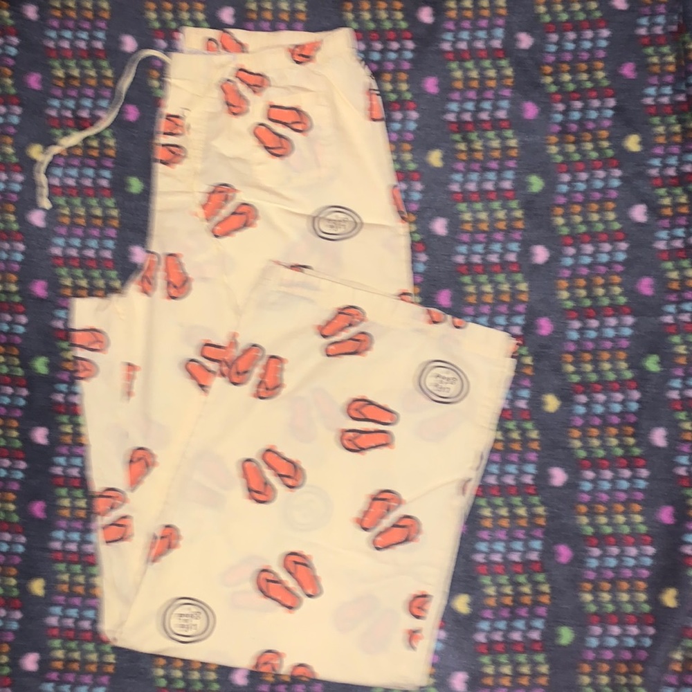 women’s scrub pants